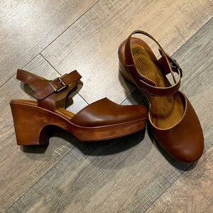 BOC Natasha Clogs sz 10